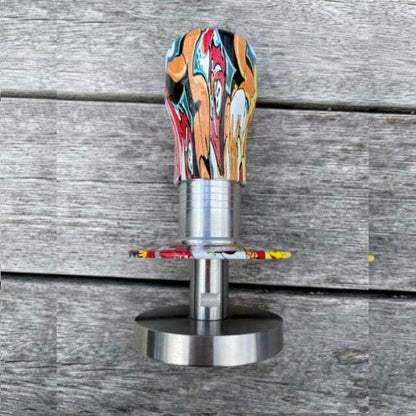 Calibrated, adjustable tamper