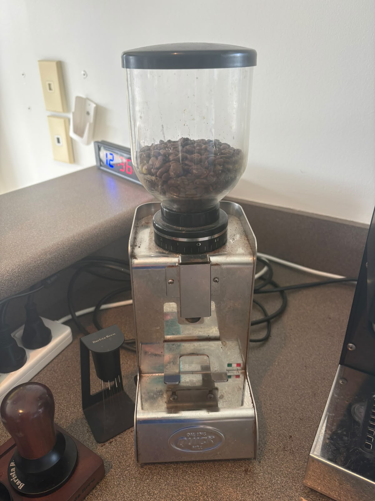 PreLoved Quick Mill Package - Pippa Nera & Apollo Evo Grinder